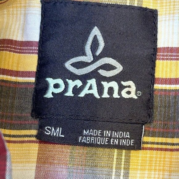 PrAna Shirt Mens Small Pearl Snap Plaid Short Sleeve Brown Yellow Maroon Casual - Picture 2 of 12